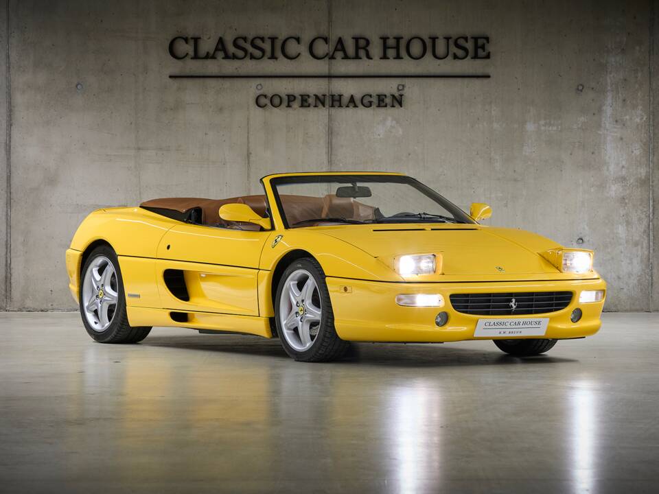 Image 15/100 of Ferrari F 355 Spider (1999)