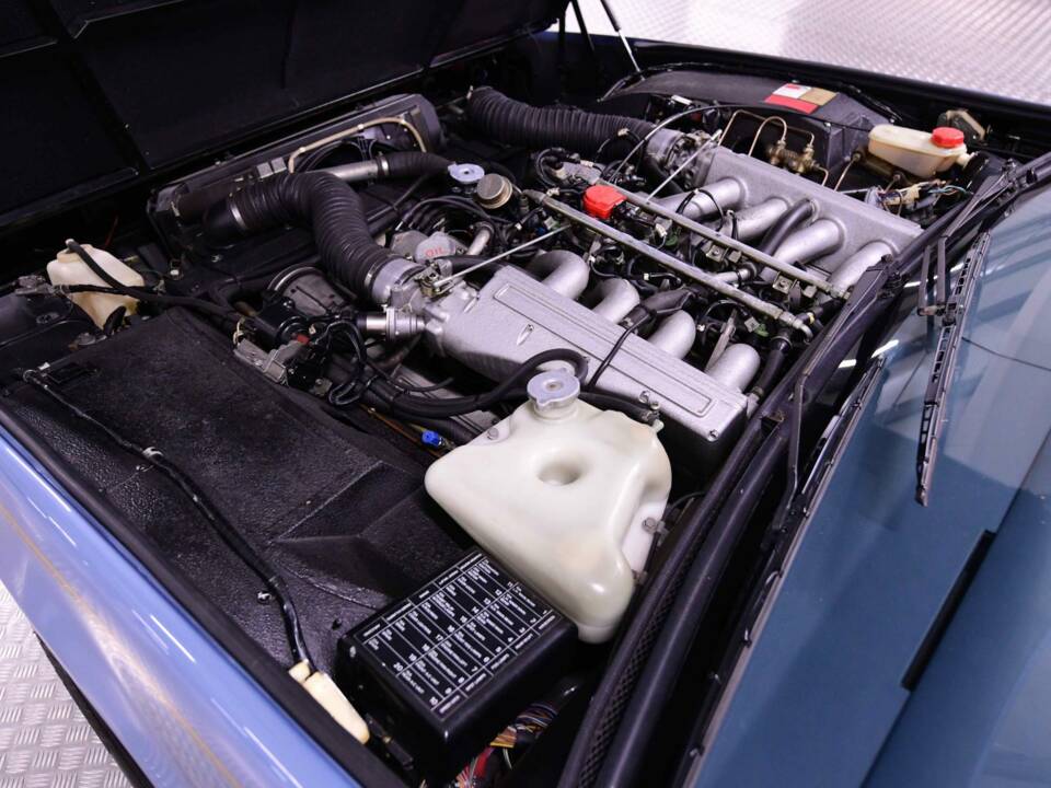 Imagen 22/50 de Aston Martin Lagonda (1989)