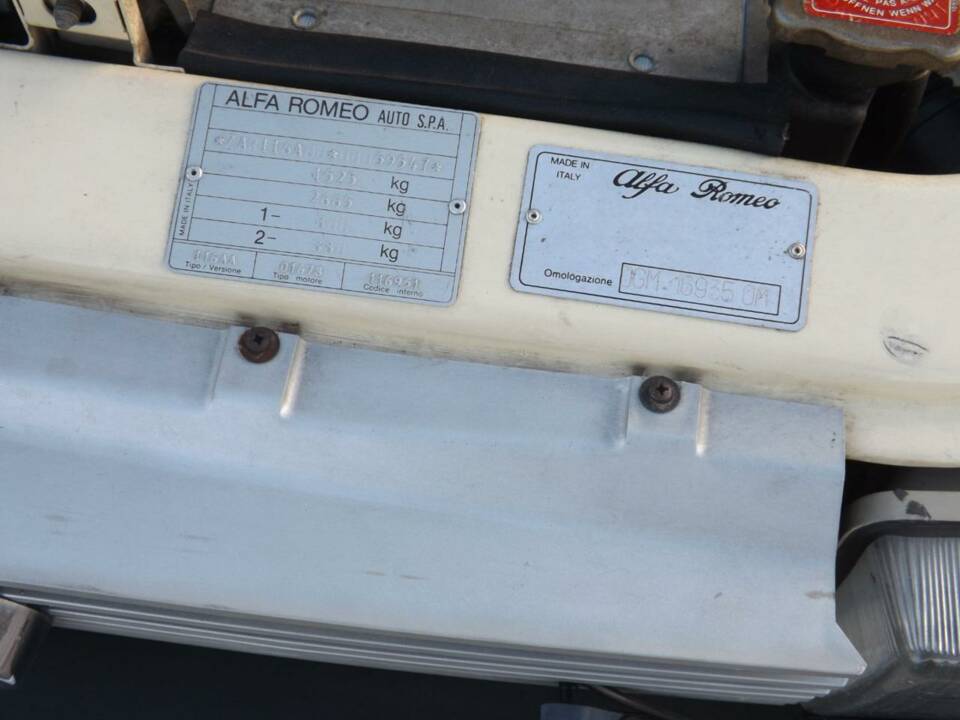 Bild 49/50 von Alfa Romeo Giulietta 1.8 (1983)