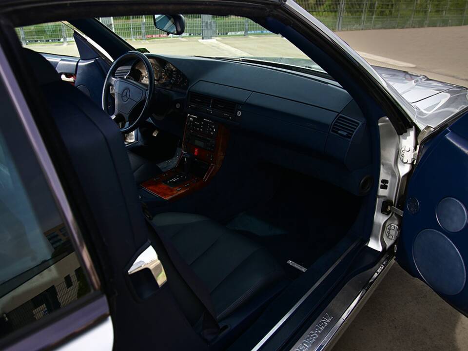 Image 8/18 de Mercedes-Benz SL 320 (1993)
