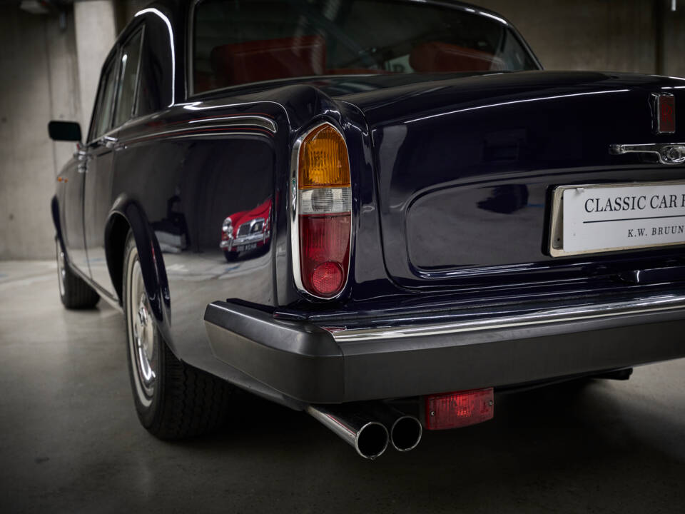 Image 18/100 de Rolls-Royce Silver Shadow II (1979)