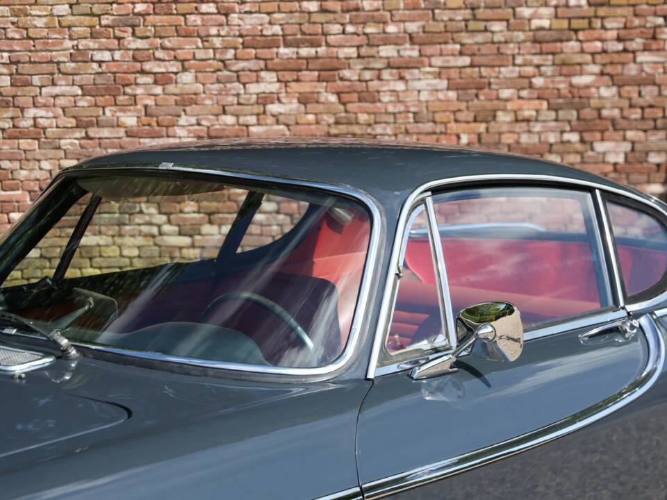 Image 8/50 de Volvo 1800 S (1966)