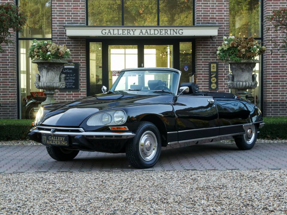 Bild 23/50 von Citroën DS 23 Injection (1973)