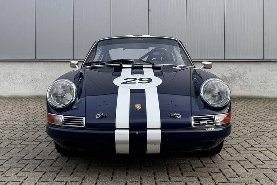 Obraz 14/50 pojazdu Porsche 911 2.0 L (1966)