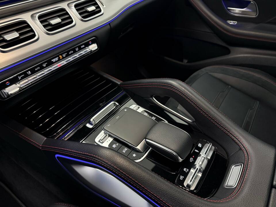 Bild 27/32 von Mercedes-Benz GLE 53 AMG 4MATIC+ (2020)