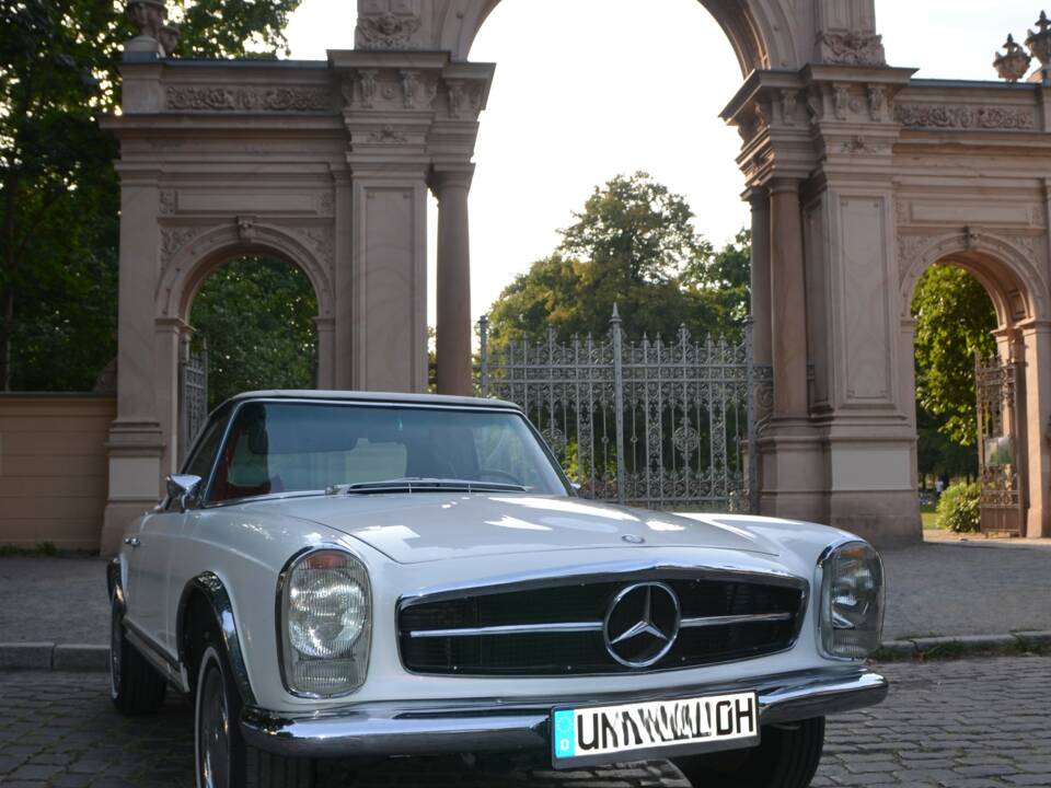 Bild 94/106 von Mercedes-Benz 280 SL (1969)