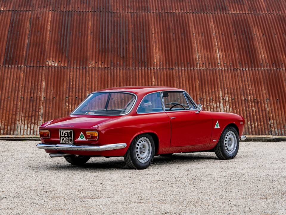 Immagine 3/7 di Alfa Romeo Giulia Sprint GTA (1965)