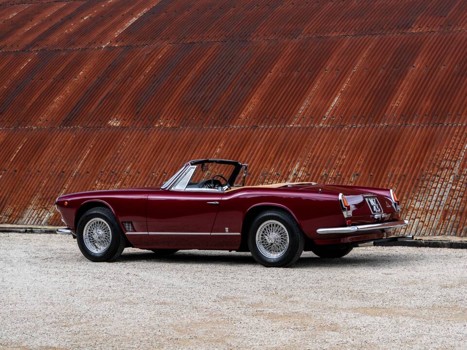 Image 4/51 of Maserati 3500 GTI Spyder Vignale (1963)
