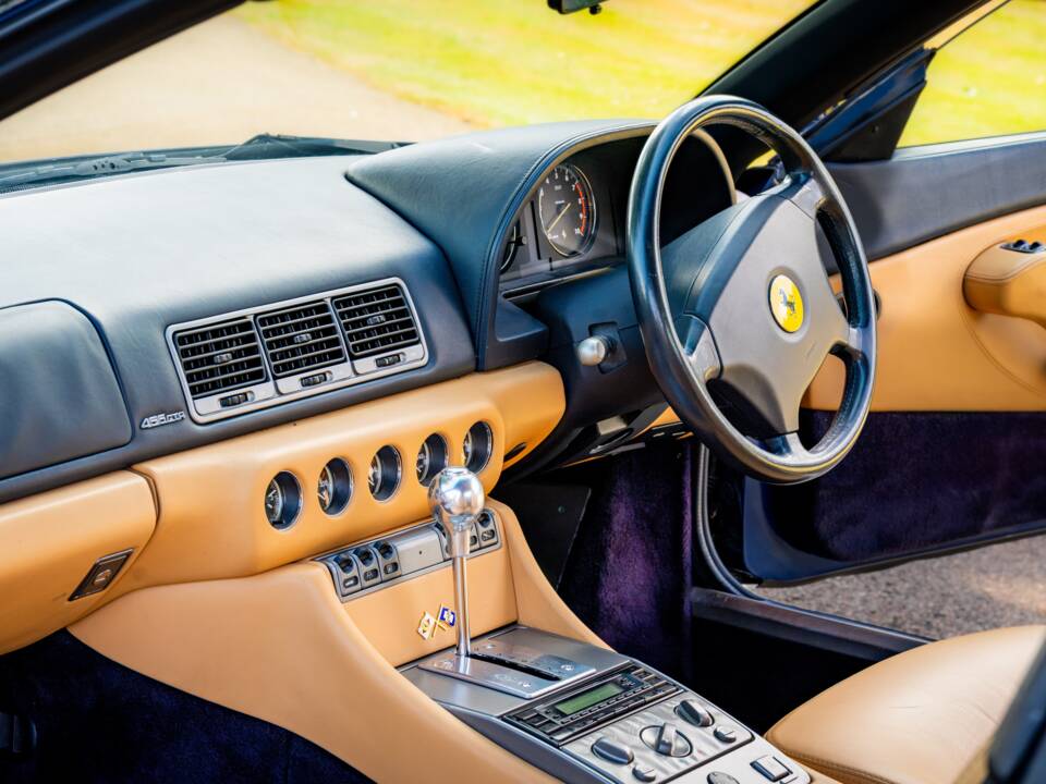 Image 4/31 of Ferrari 456 GTA (1998)