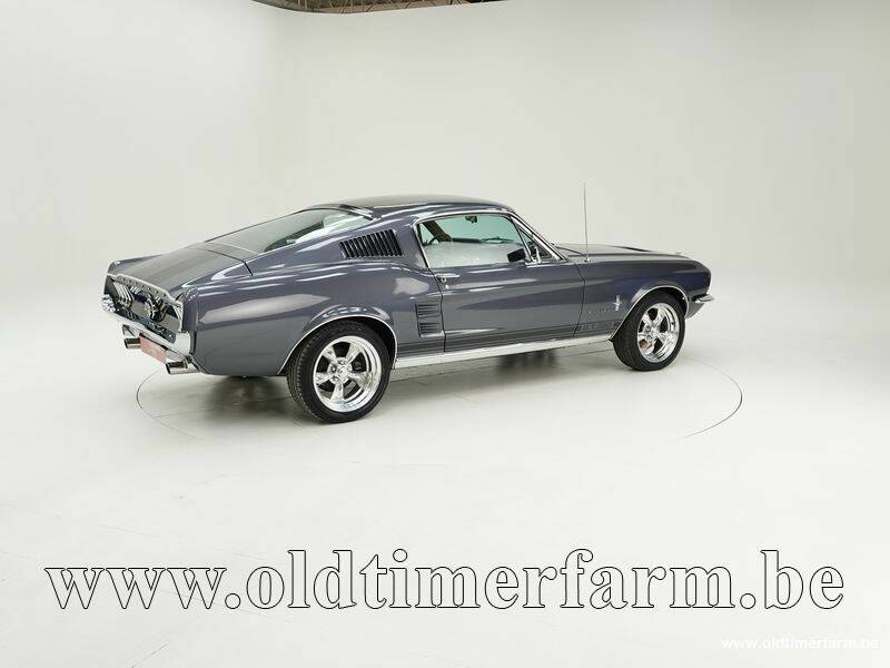 Immagine 2/15 di Ford Mustang GT 390 (1967)