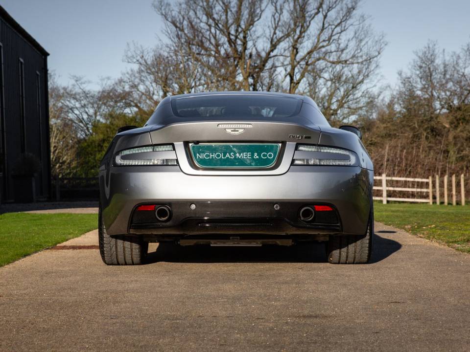 Bild 29/50 von Aston Martin DB 9 GT &quot;Bond Edition&quot; (2015)