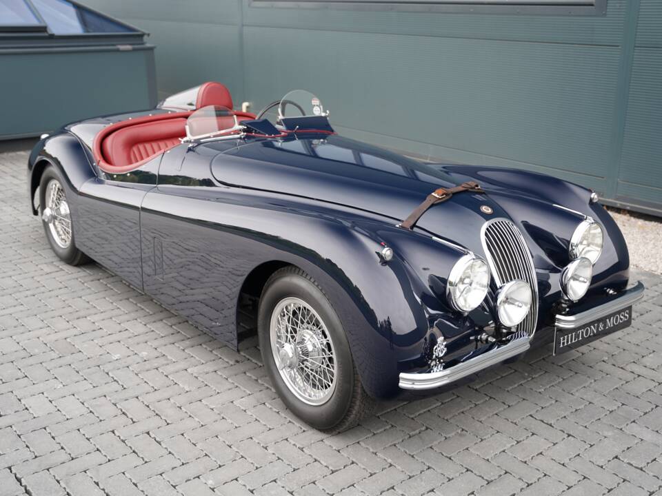 Bild 22/50 von Jaguar XK 120 SE OTS (1954)
