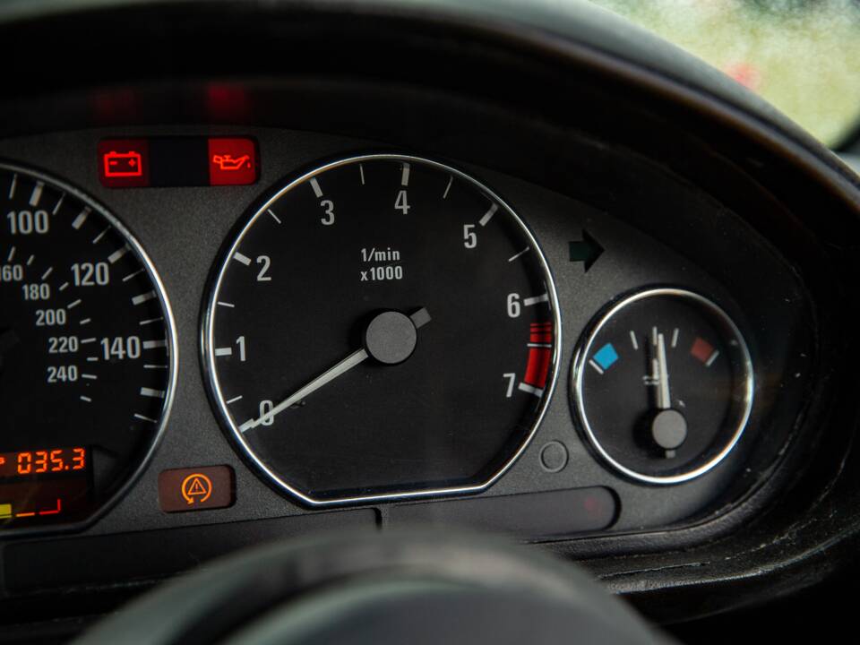 Afbeelding 34/38 van BMW Z4 sDrive28i (1997)
