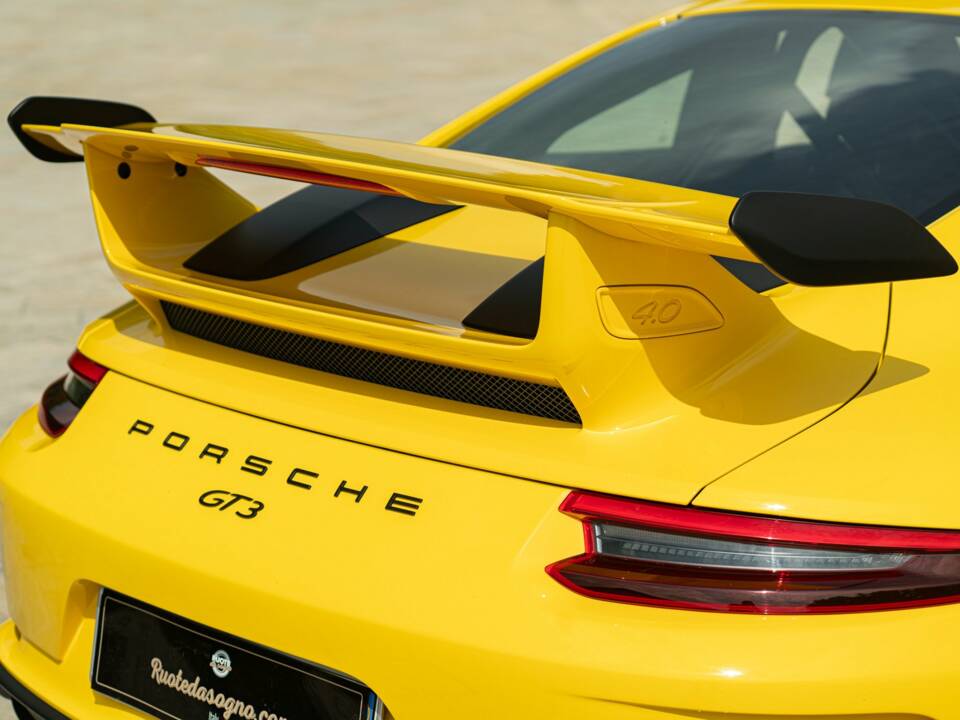 Bild 24/50 von Porsche 911 GT3 (2017)