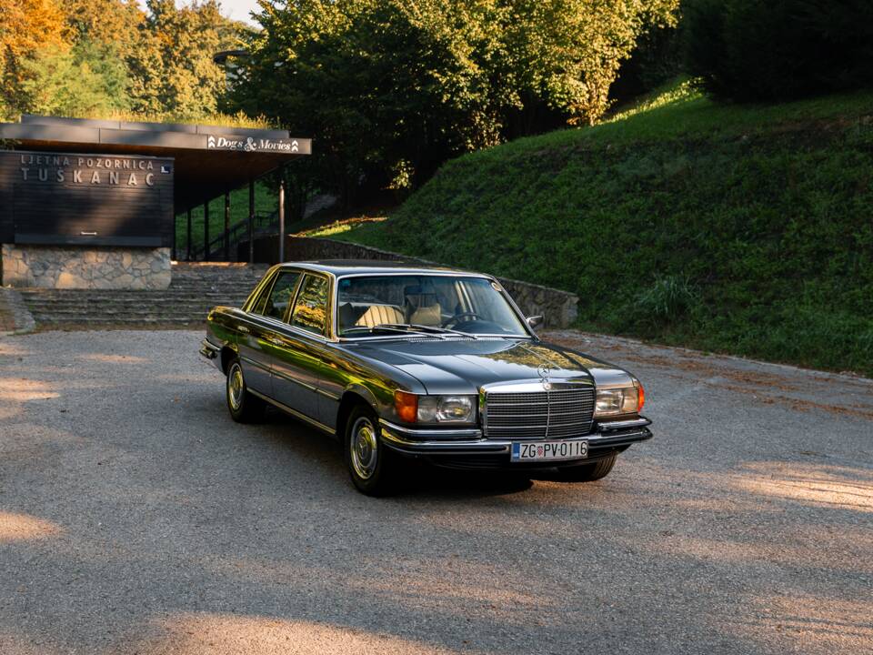 Bild 1/105 von Mercedes-Benz 280 S (1972)