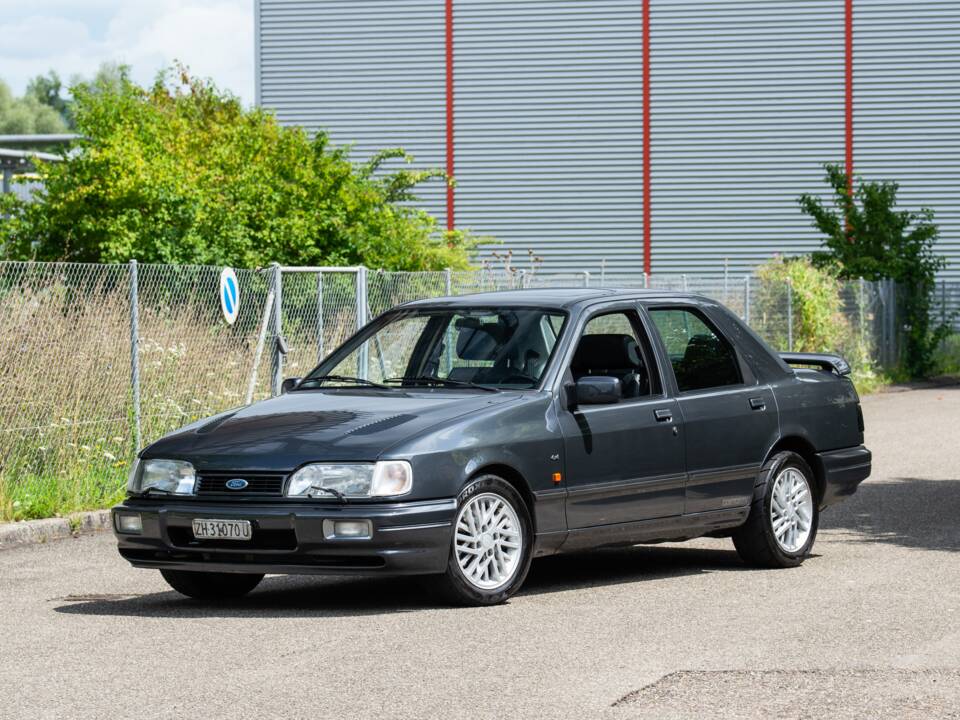 Afbeelding 2/55 van Ford Sierra Cosworth 4x4 (1990)