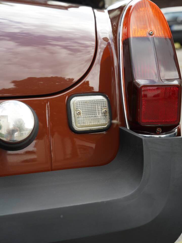 Image 31/100 of MG MGB (1978)