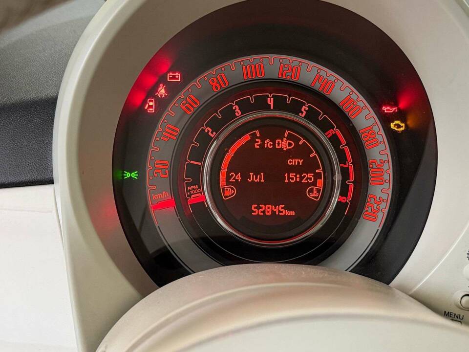 Image 18/25 of FIAT 500 1.4 (2018)