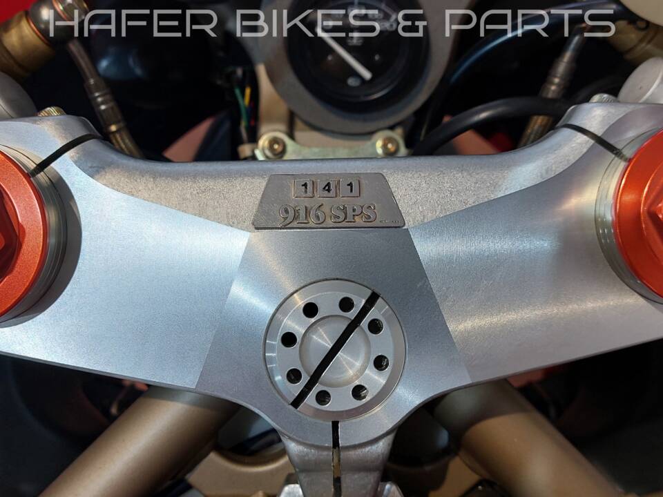 Bild 18/42 von Ducati 916 SPS (1997)