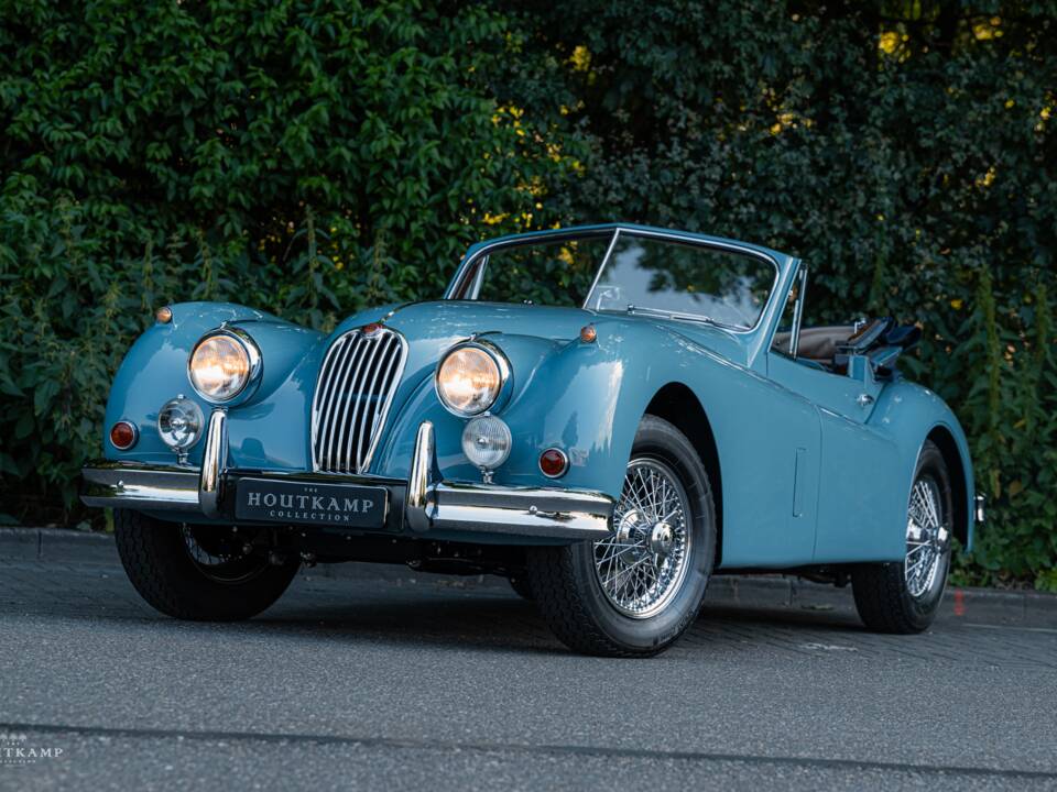 Imagen 3/22 de Jaguar XK 140 SE DHC (1955)
