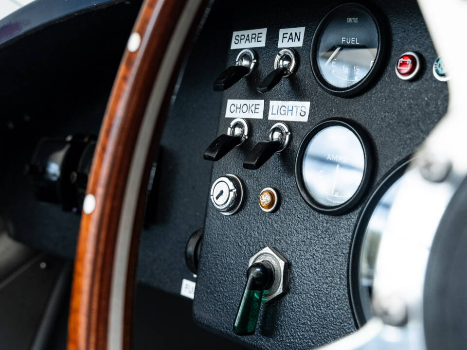 Bild 31/33 von Suffolk C-Type Jaguar (2011)