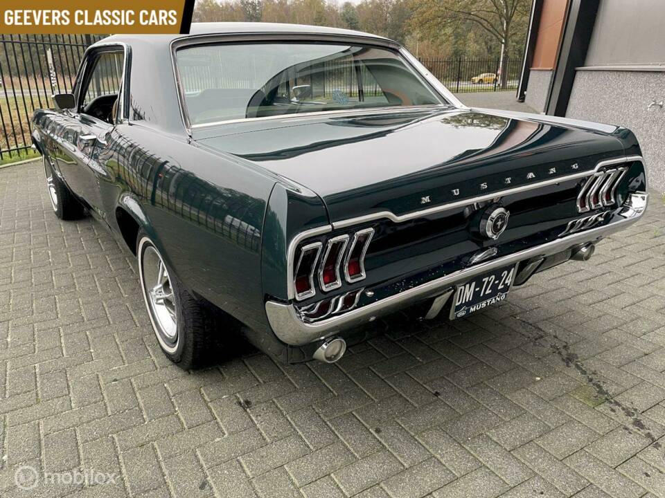 Image 2/12 of Ford Mustang 289 (1967)