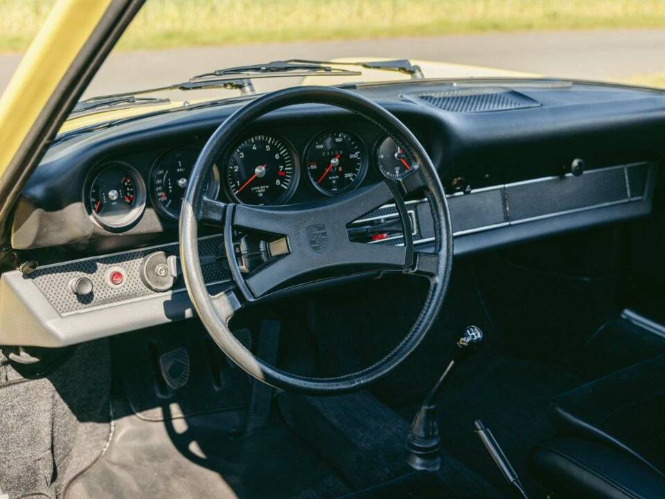 Bild 17/25 von Porsche 911 2.2 S (1970)