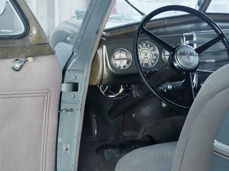 Bild 41/50 von Buick 60 Century (1941)