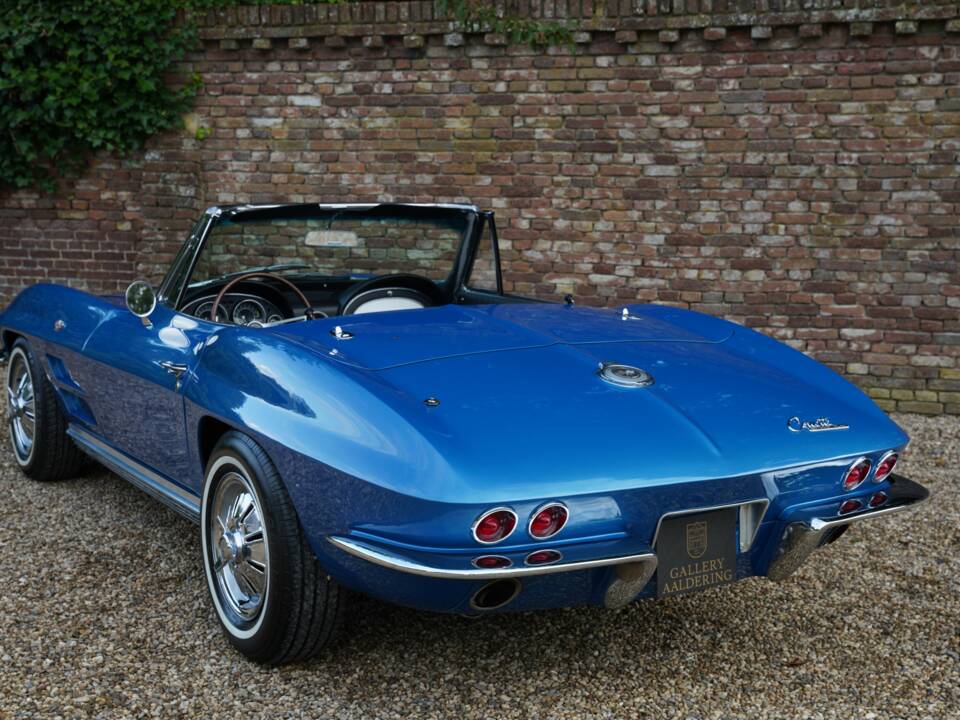 Bild 26/50 von Chevrolet Corvette Sting Ray Convertible (1964)