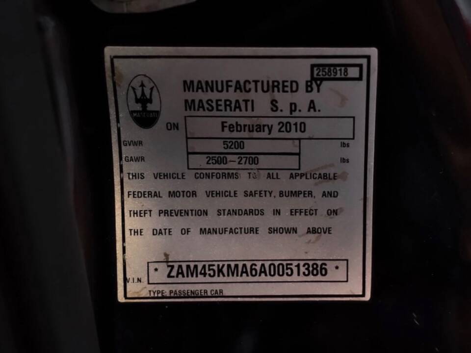 Bild 58/59 von Maserati GranCabrio 4.7 (2010)