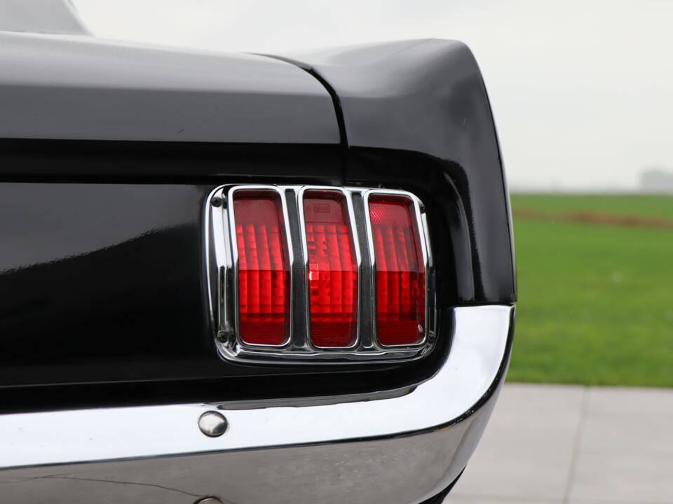 Bild 6/50 von Ford Mustang 289 (1966)
