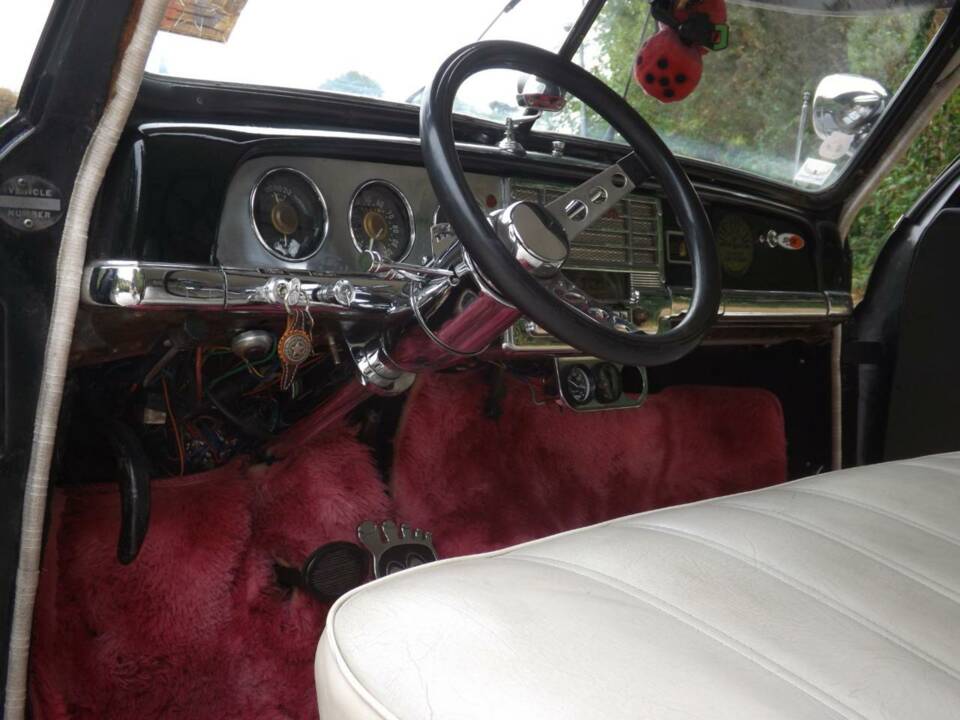 Bild 15/50 von Plymouth Special Deluxe (1949)