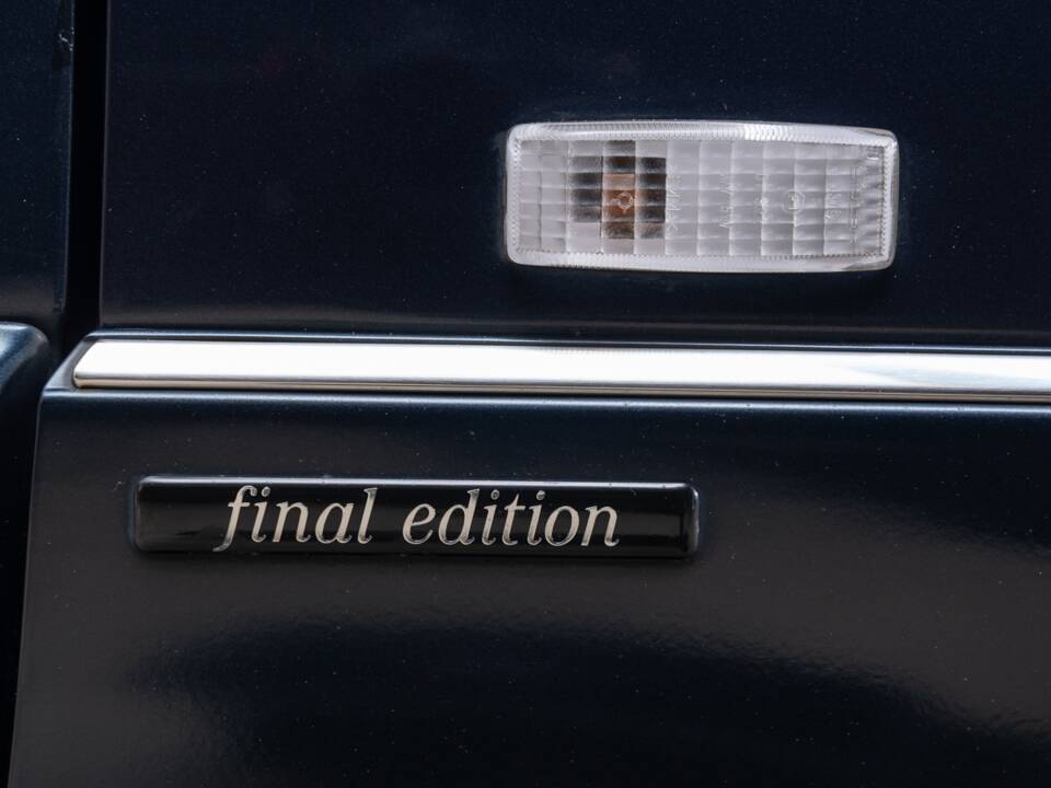 Image 25/28 of Mercedes-Benz E 320 &quot;Final Edition&quot; (1997)