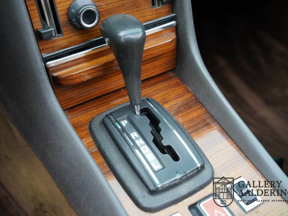 Image 36/50 of Mercedes-Benz 280 SL (1981)
