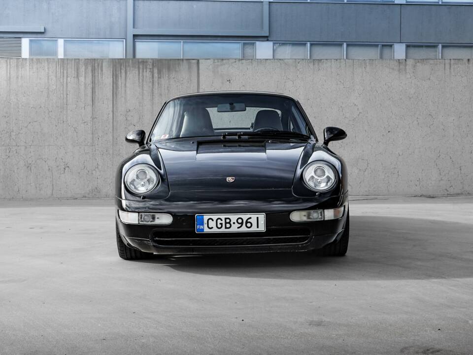 Immagine 2/41 di Porsche 911 Carrera 4 (1995)