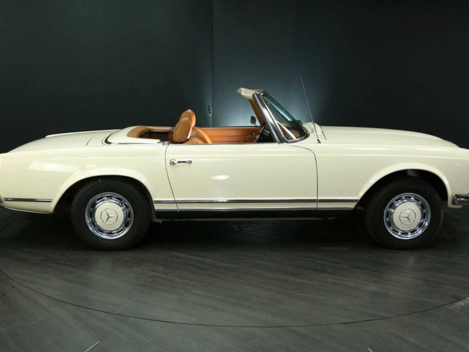 Imagen 7/30 de Mercedes-Benz 280 SL (1971)