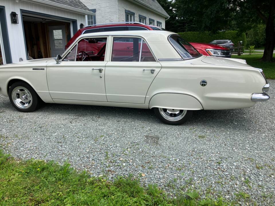 Image 1/8 of Plymouth Valiant 3.7 L (1965)