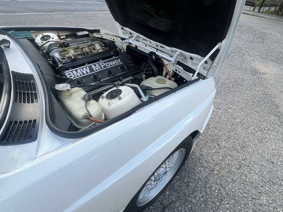 Bild 39/88 von BMW M3 (1988)