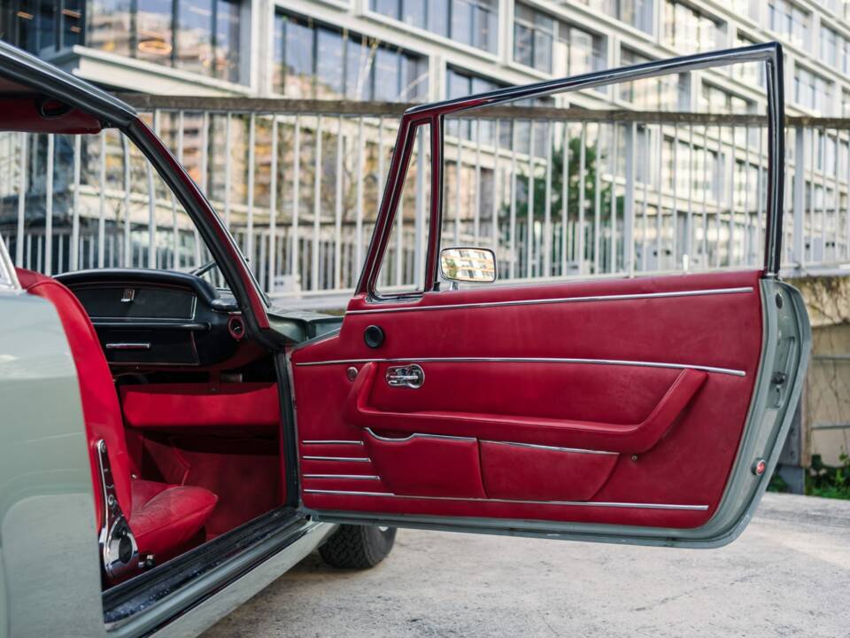 Bild 58/73 von Maserati Mexico 4700 (1968)