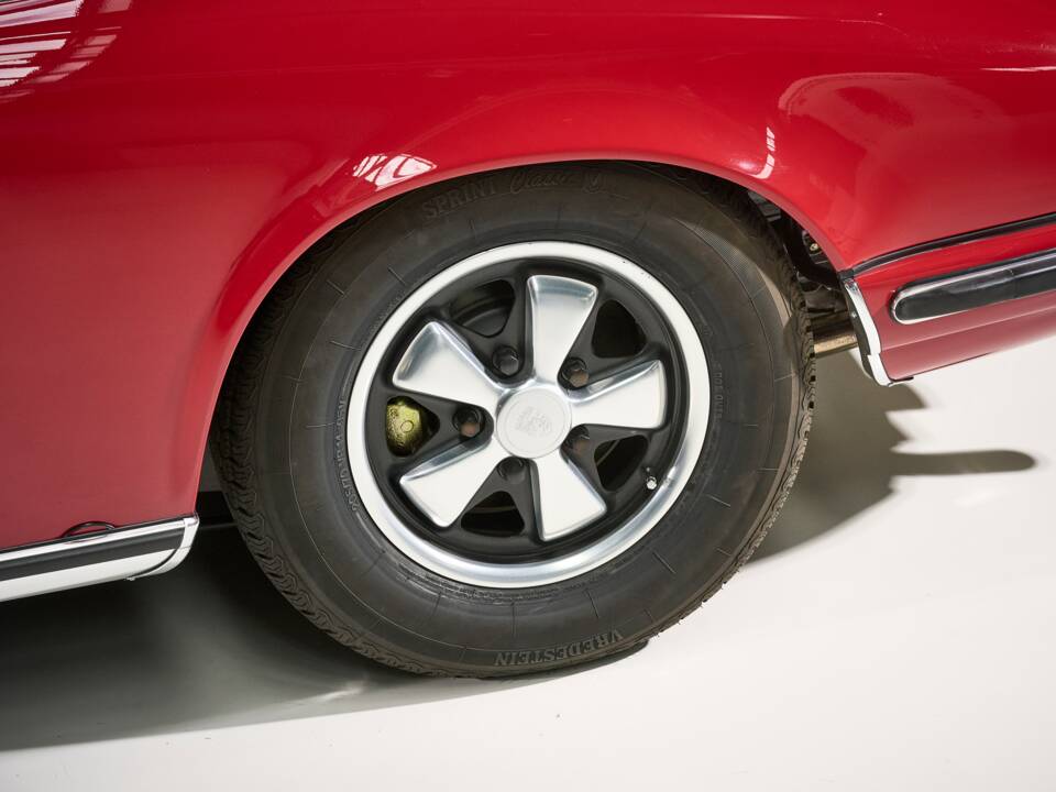 Afbeelding 18/44 van Porsche 911 2.0 E (1969)