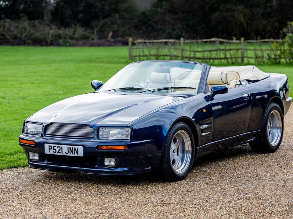Image 1/50 of Aston Martin Virage Volante (1997)