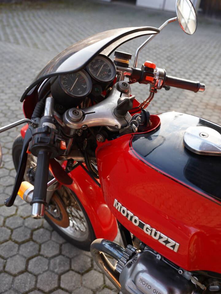 Bild 11/16 von Moto Guzzi 850 LeMans (1978)