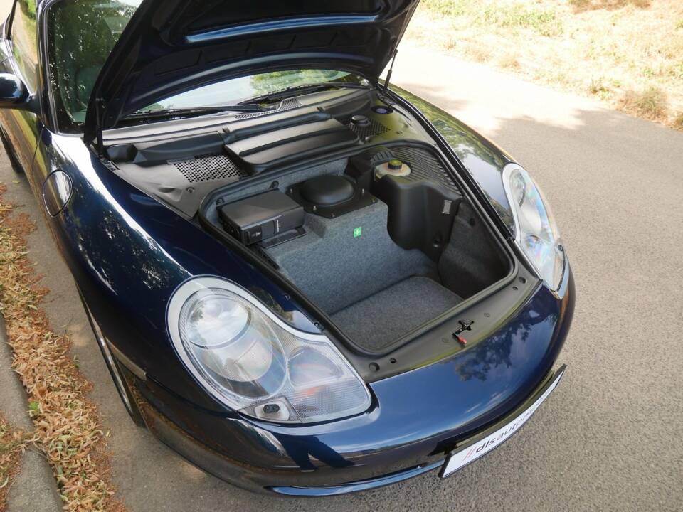 Bild 42/46 von Porsche 911 Carrera 4S (1900)