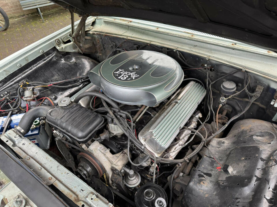 Image 11/12 of Ford Galaxie 500 (1962)