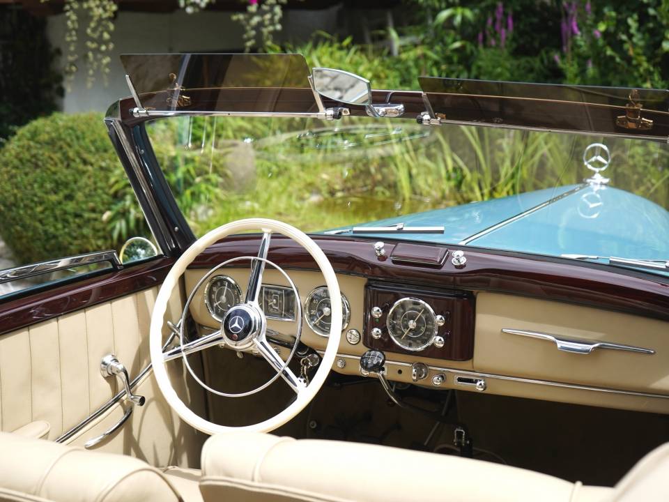 Image 16/46 of Mercedes-Benz 170 S Cabriolet A (1950)
