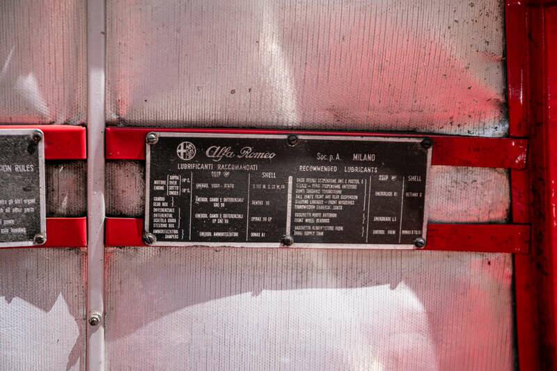 Image 27/46 of Alfa Romeo 2000 Spider (1960)