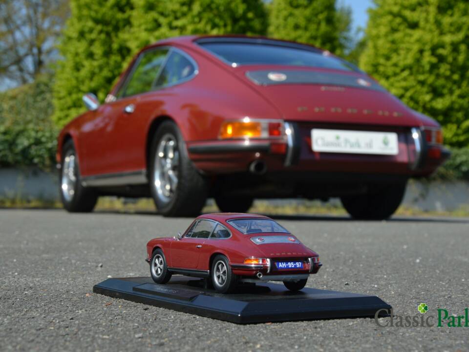 Afbeelding 17/50 van Porsche 911 2.0 S (1969)