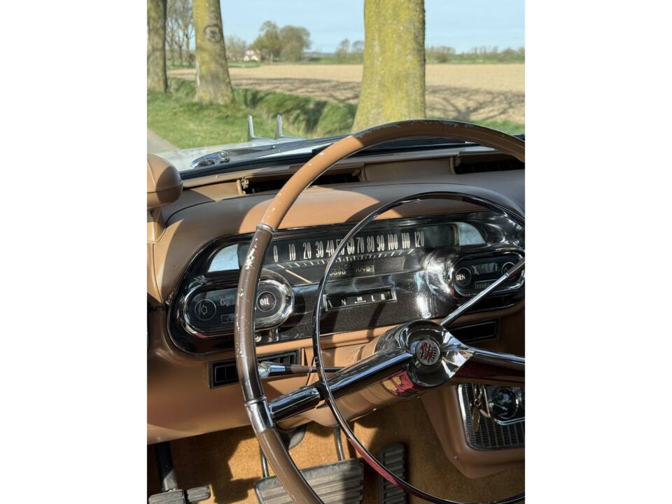 Image 36/36 of Cadillac 62 Sedan DeVille (1957)