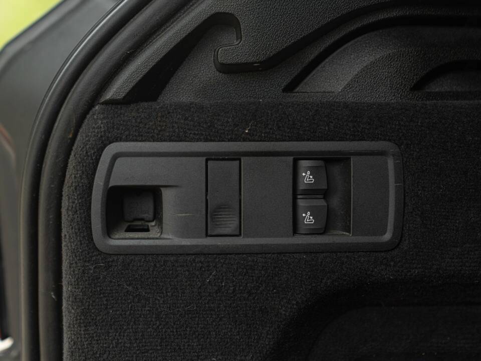 Bild 33/50 von BMW X5 M50d (2019)