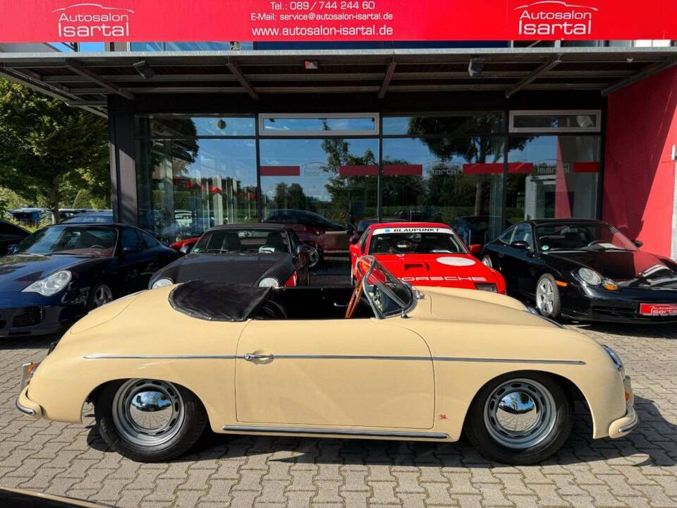 Image 1/8 of Intermeccanica Speedster (1968)